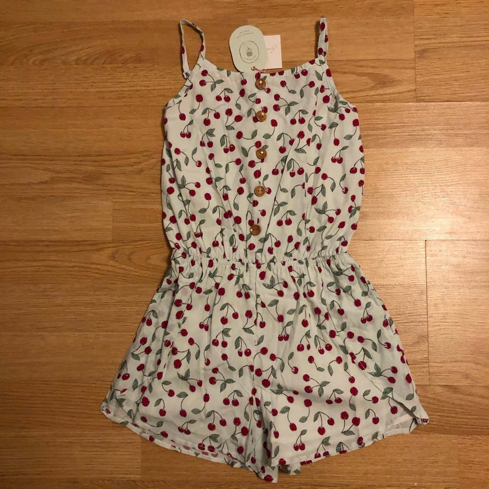 New “Sweet Honey” romper size 8 with tag
